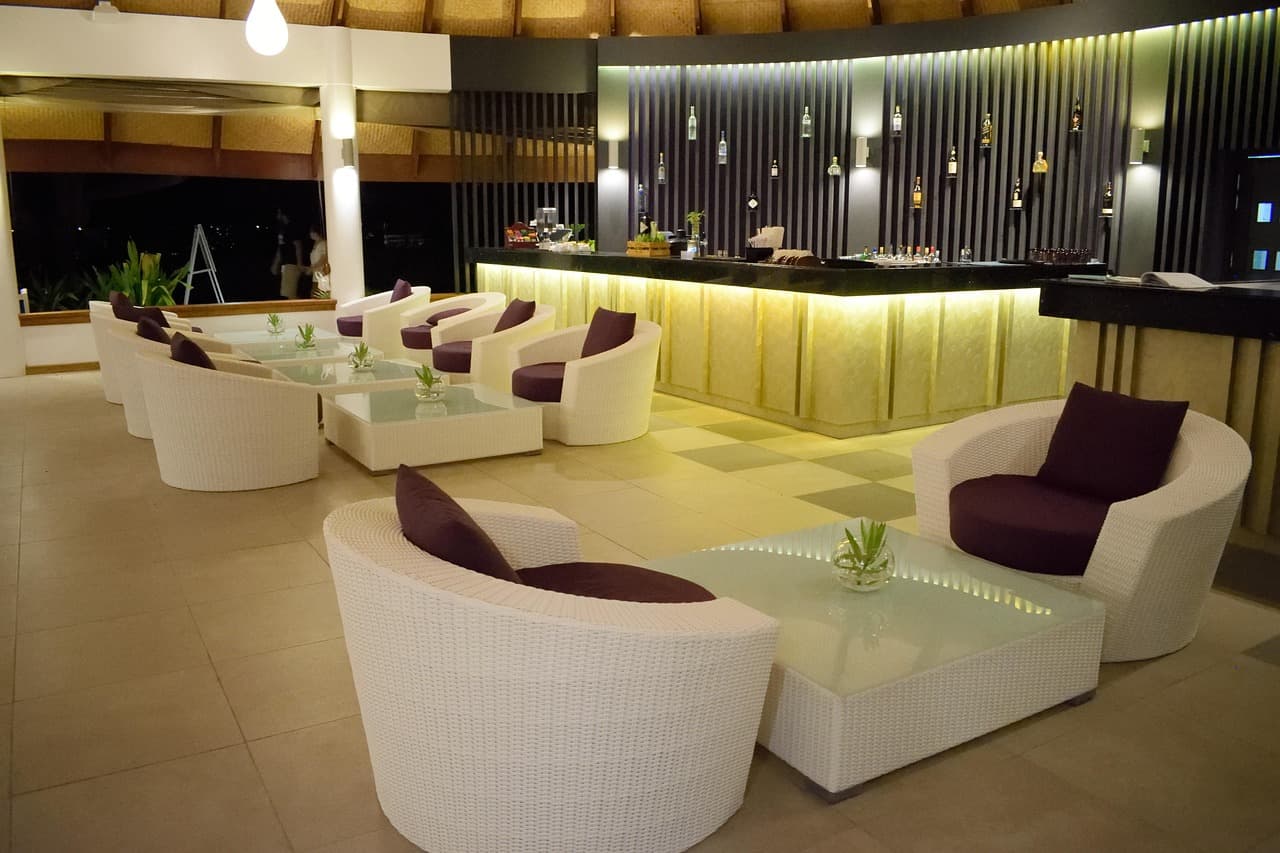 Girrafe Beach Hotel
