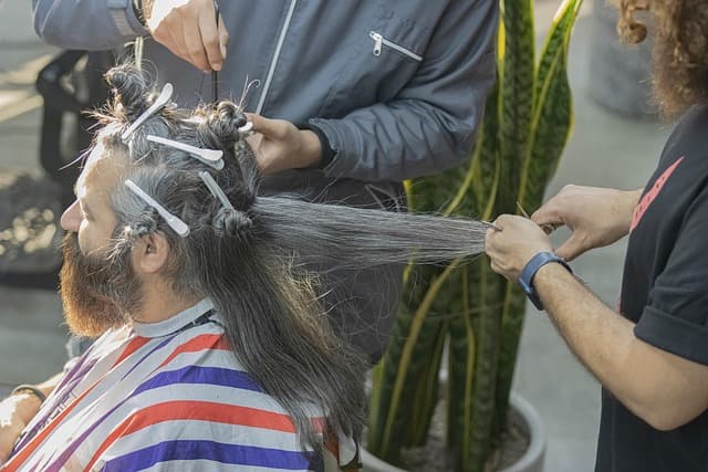 Hair Cutting Salon